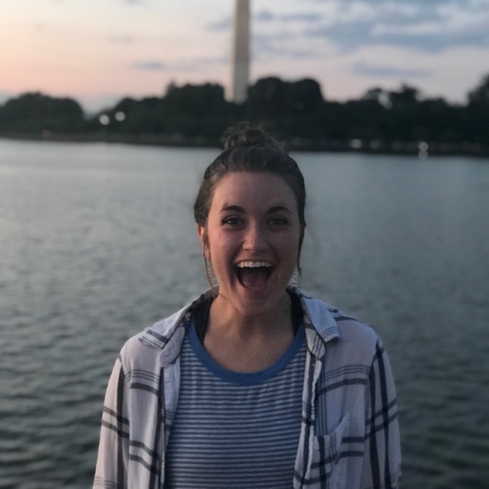 Meet your Posher, Lauren